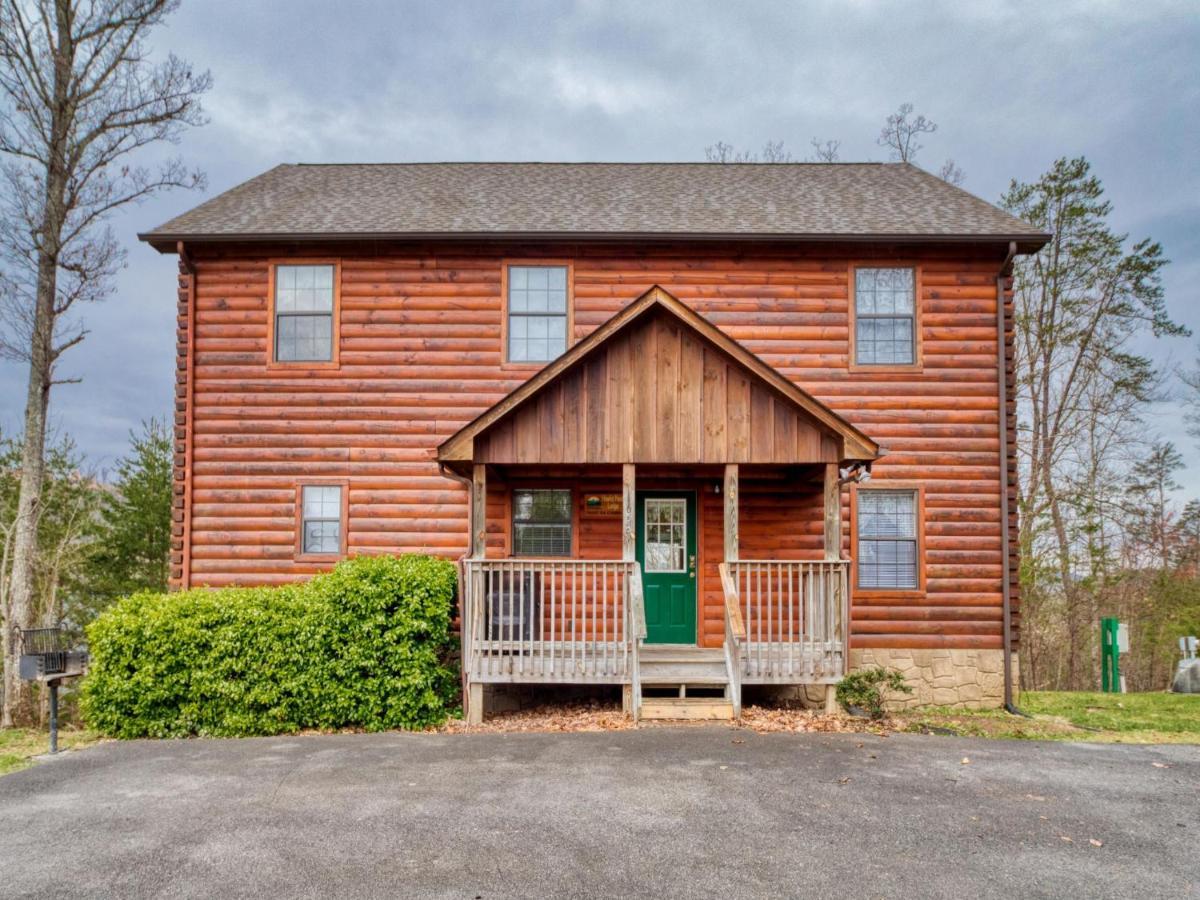 Hawks Point Lodge Sevierville Exterior photo